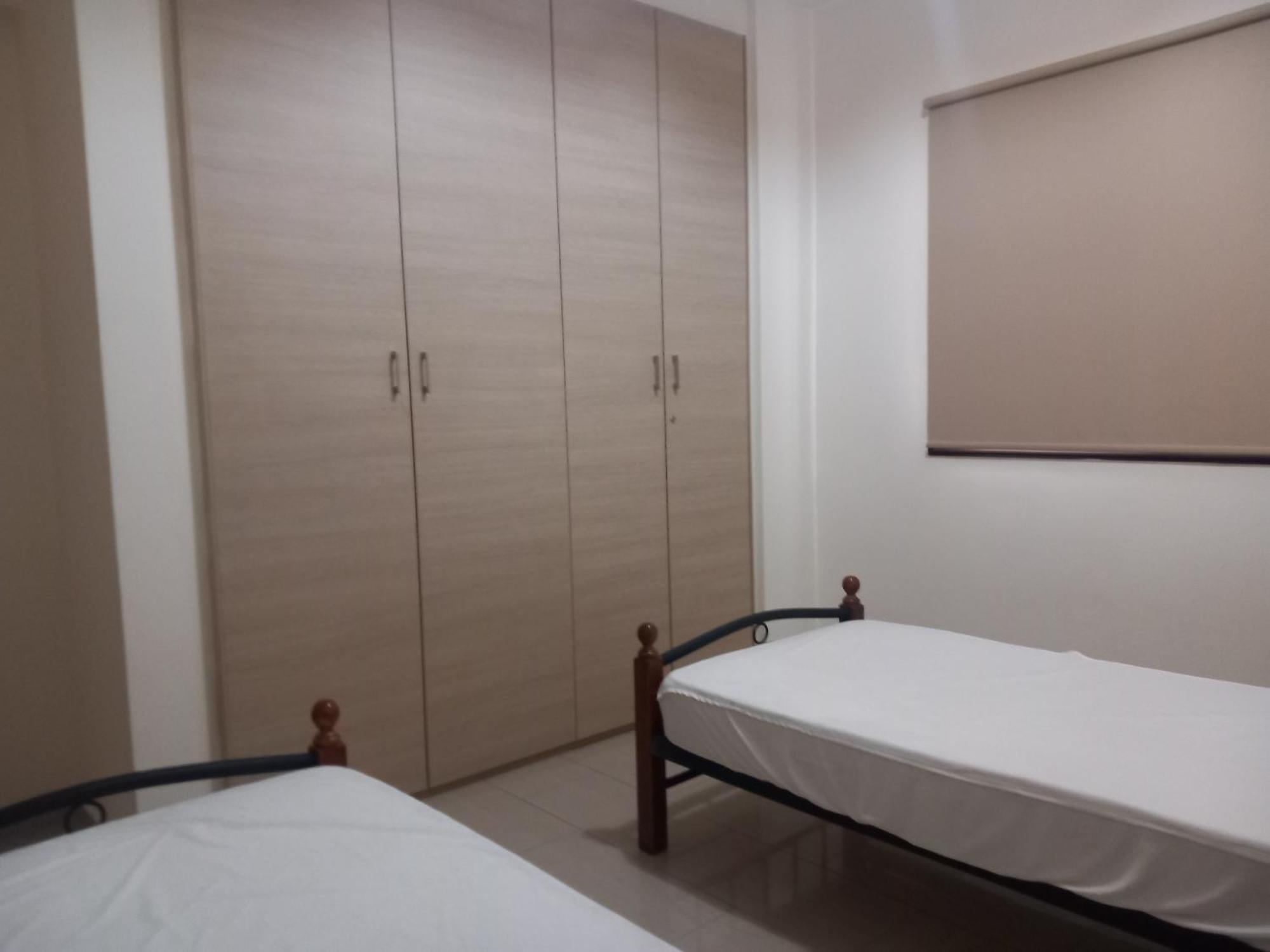 Barlee'S Apartment Paralimni Exterior photo